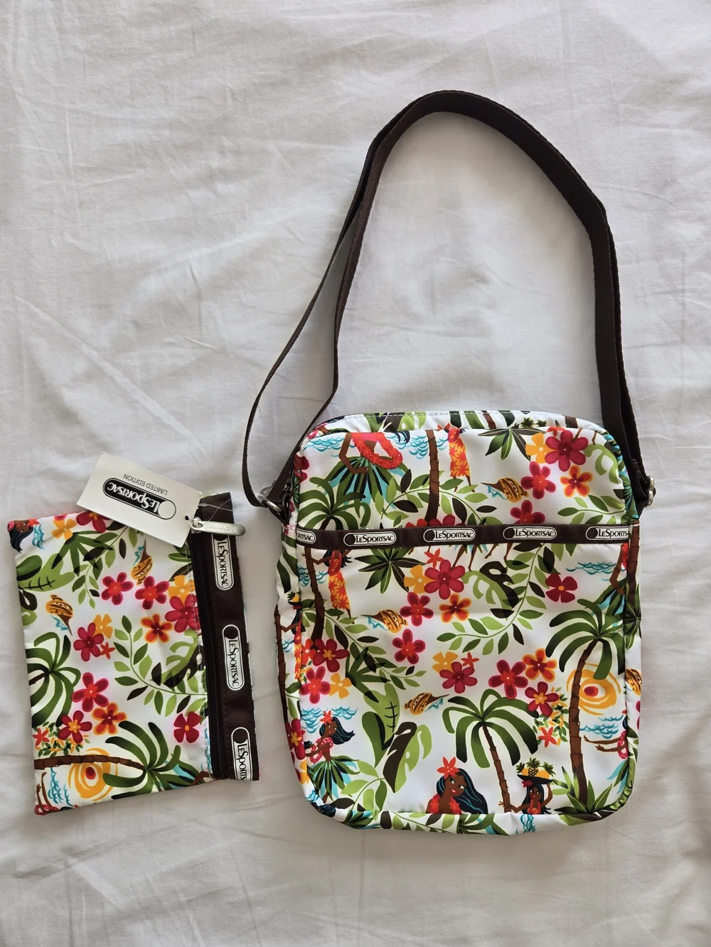 NWT LeSportsac Hawaii Exclusive Edna Crossbody Bag Set - Hula Chocolate
